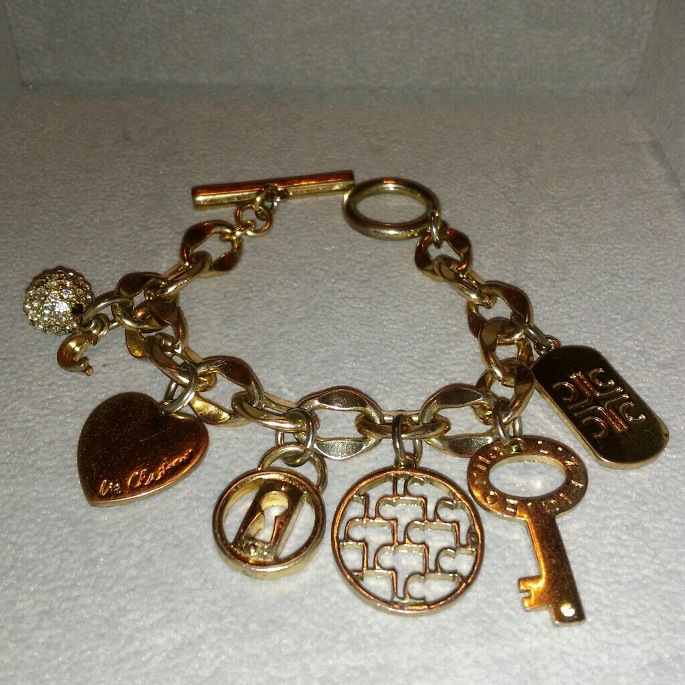 LIZ CLAIBORNE CHARM BRACELET